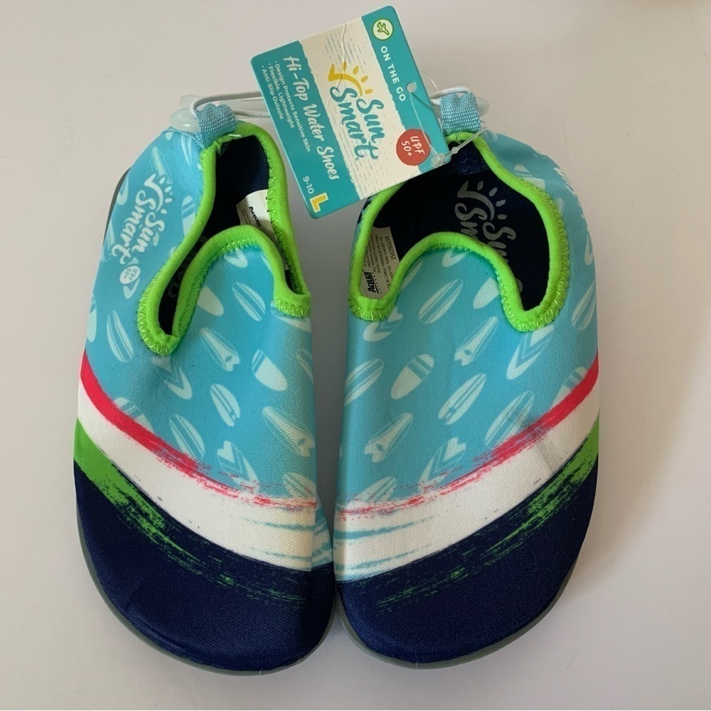 NWT. AQUA LEISURE Sun Smart Hi-Top Water Shoes - Picture 2 of 8